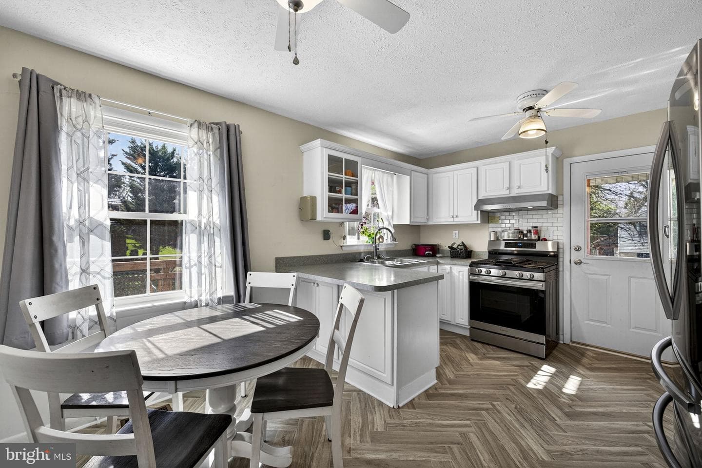 5350 Water Street photo 4
