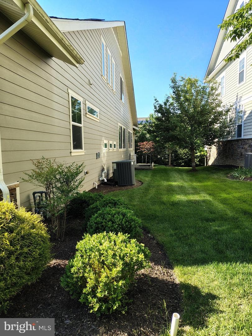213 Grebe Drive photo 3