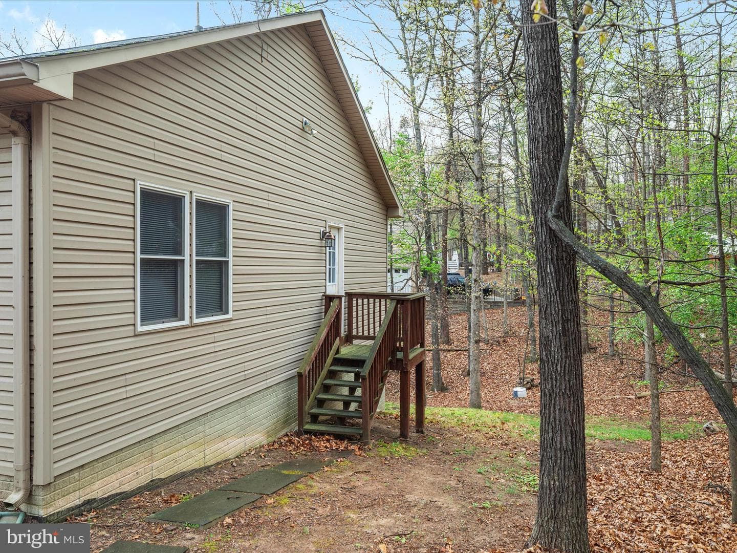 1304 Lakeview Drive photo 7