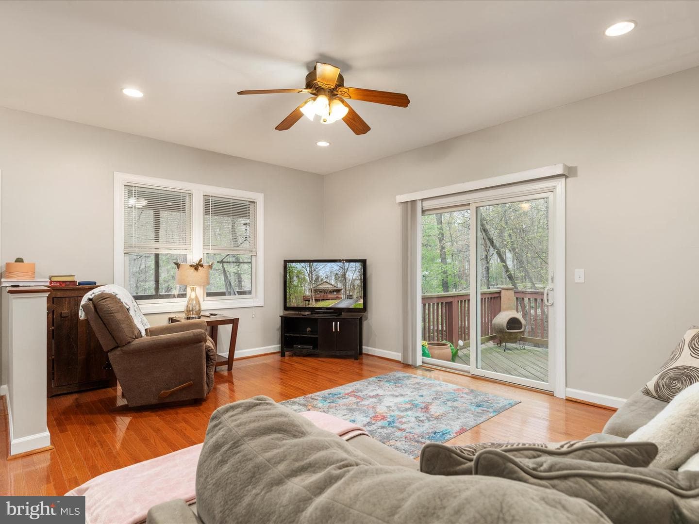 1304 Lakeview Drive photo 9