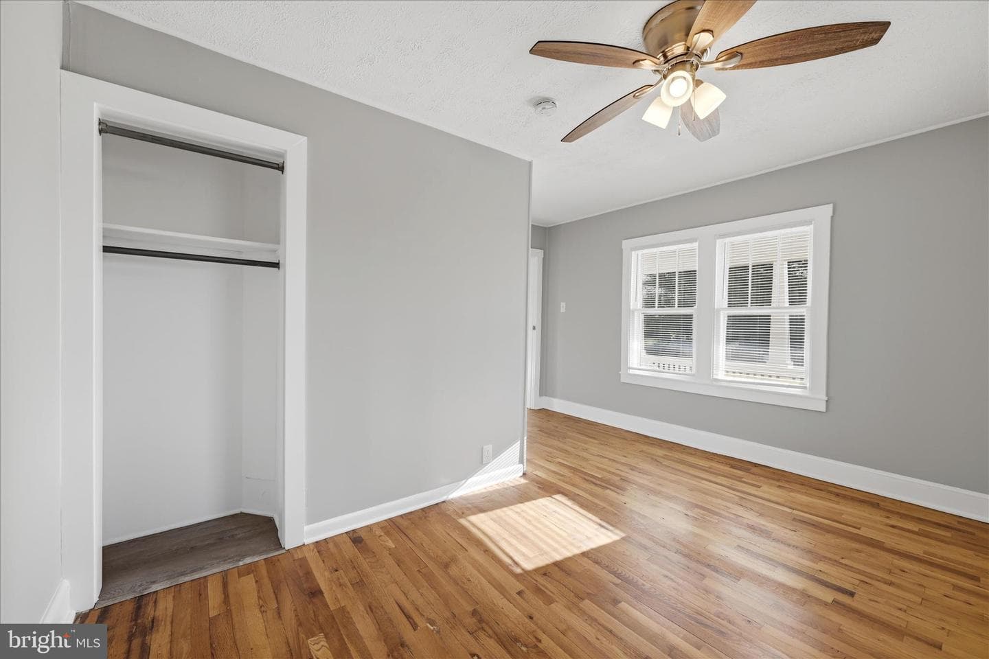 155 Royal Avenue photo 22