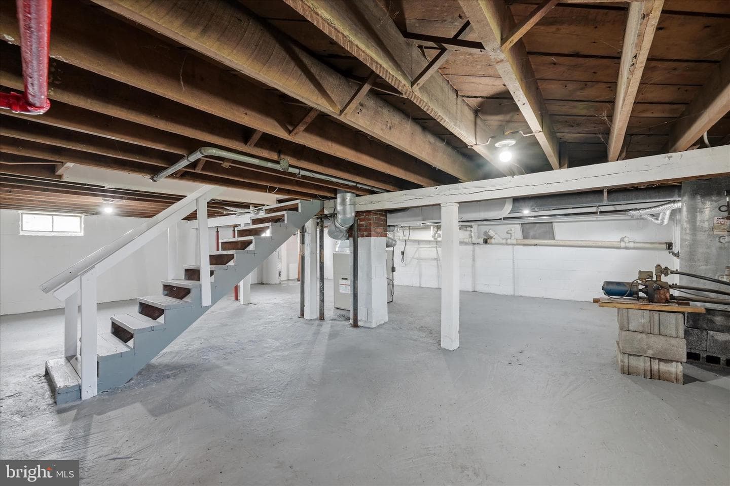 155 Royal Avenue photo 36