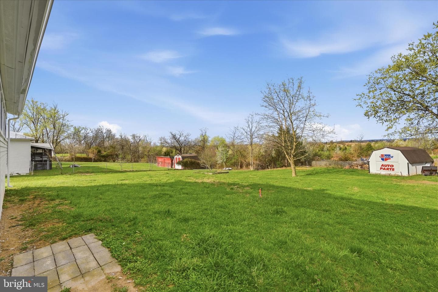 155 Royal Avenue photo 41