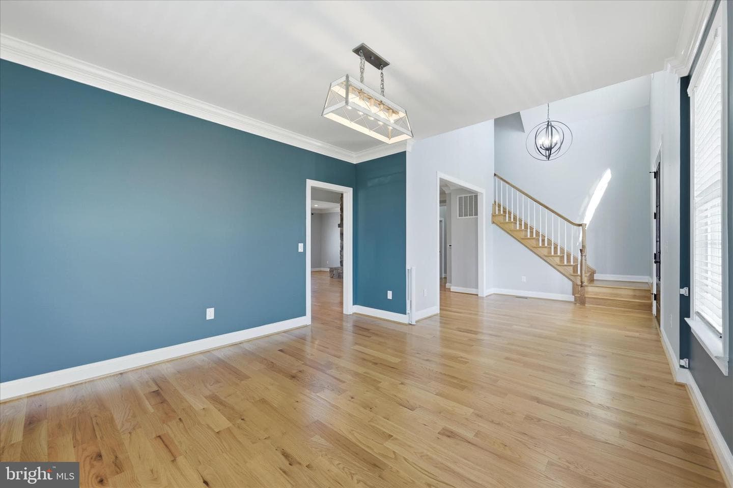 325 Dehaven Drive photo 13