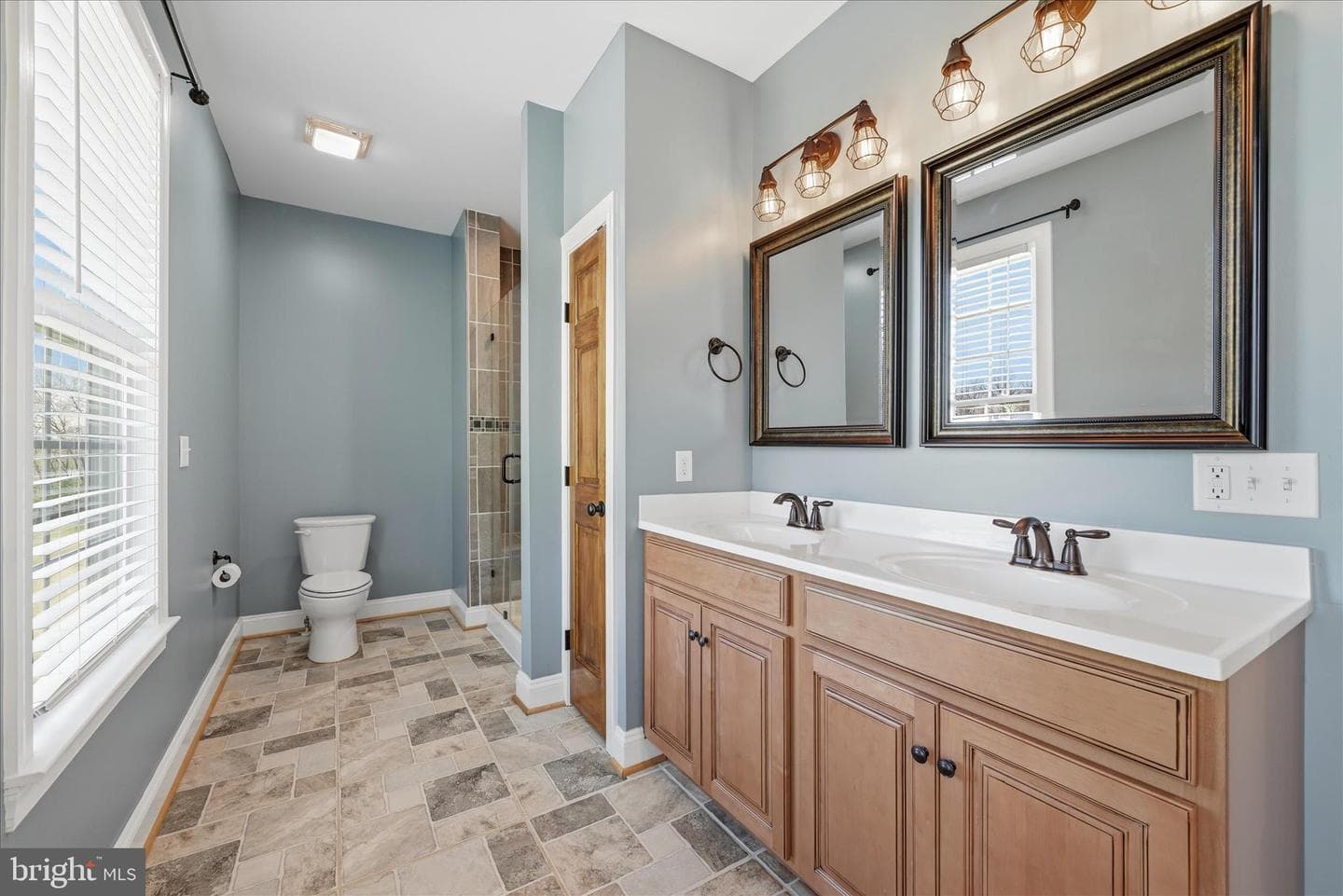 325 Dehaven Drive photo 29