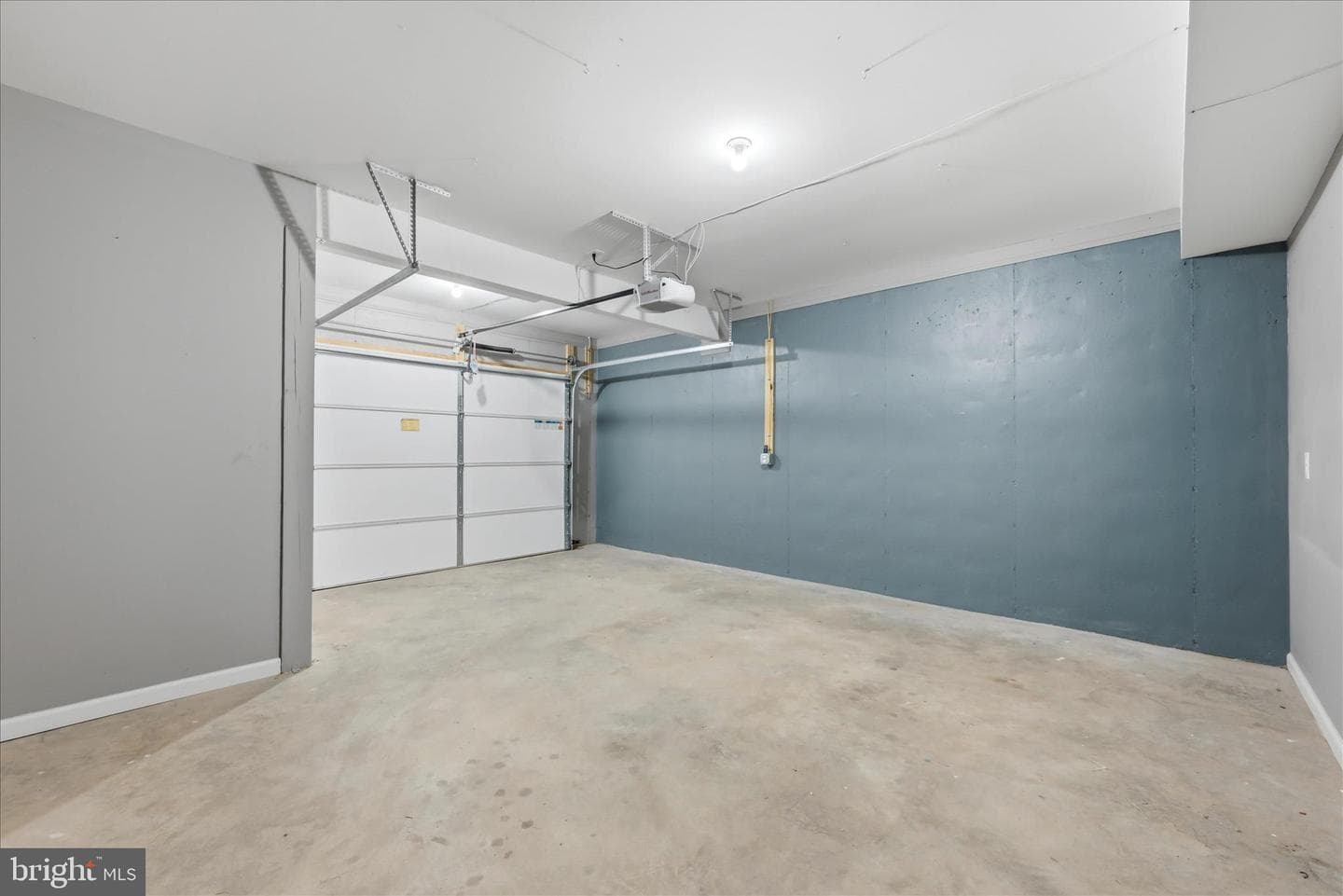 325 Dehaven Drive photo 59