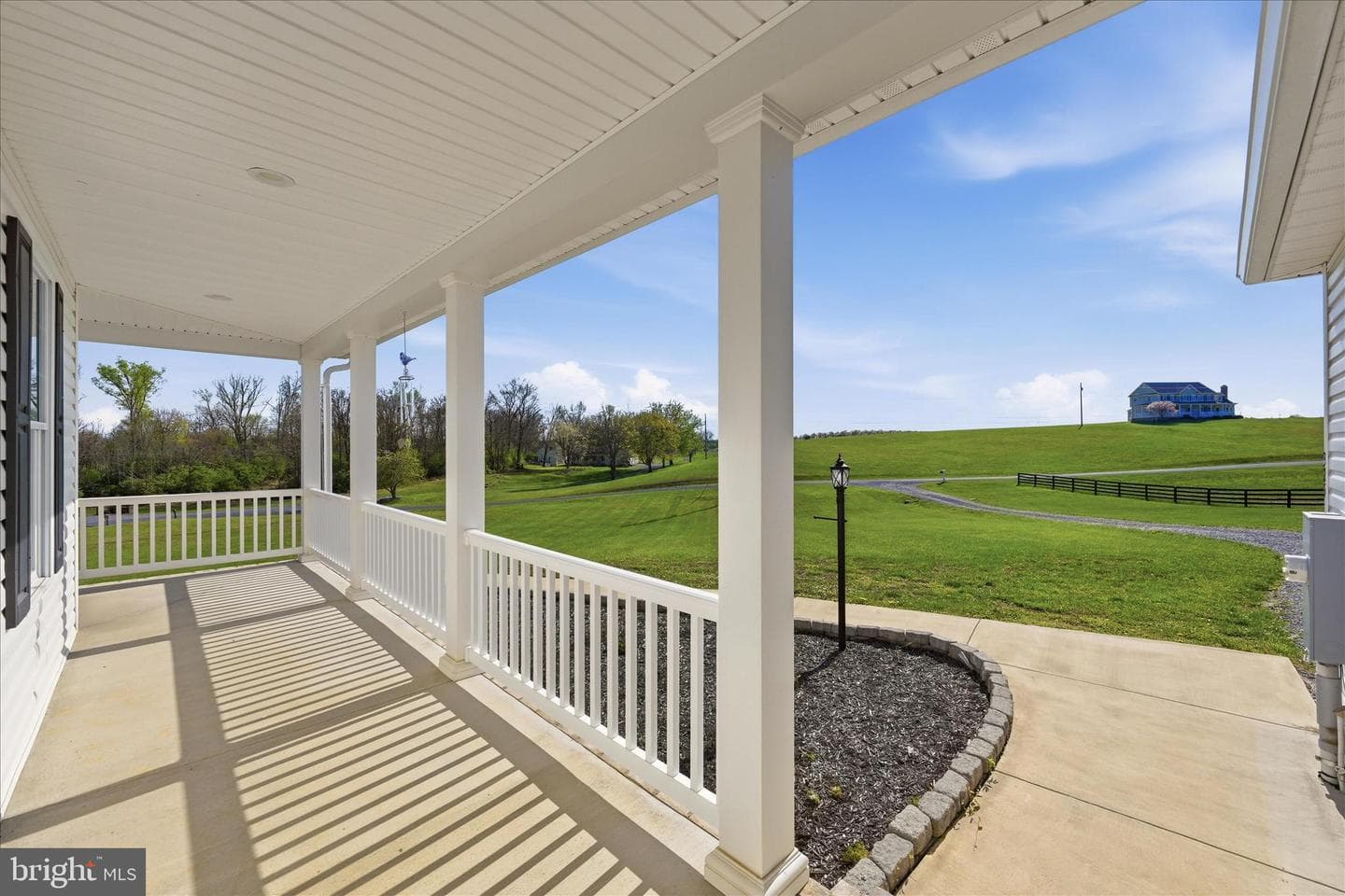 325 Dehaven Drive photo 67