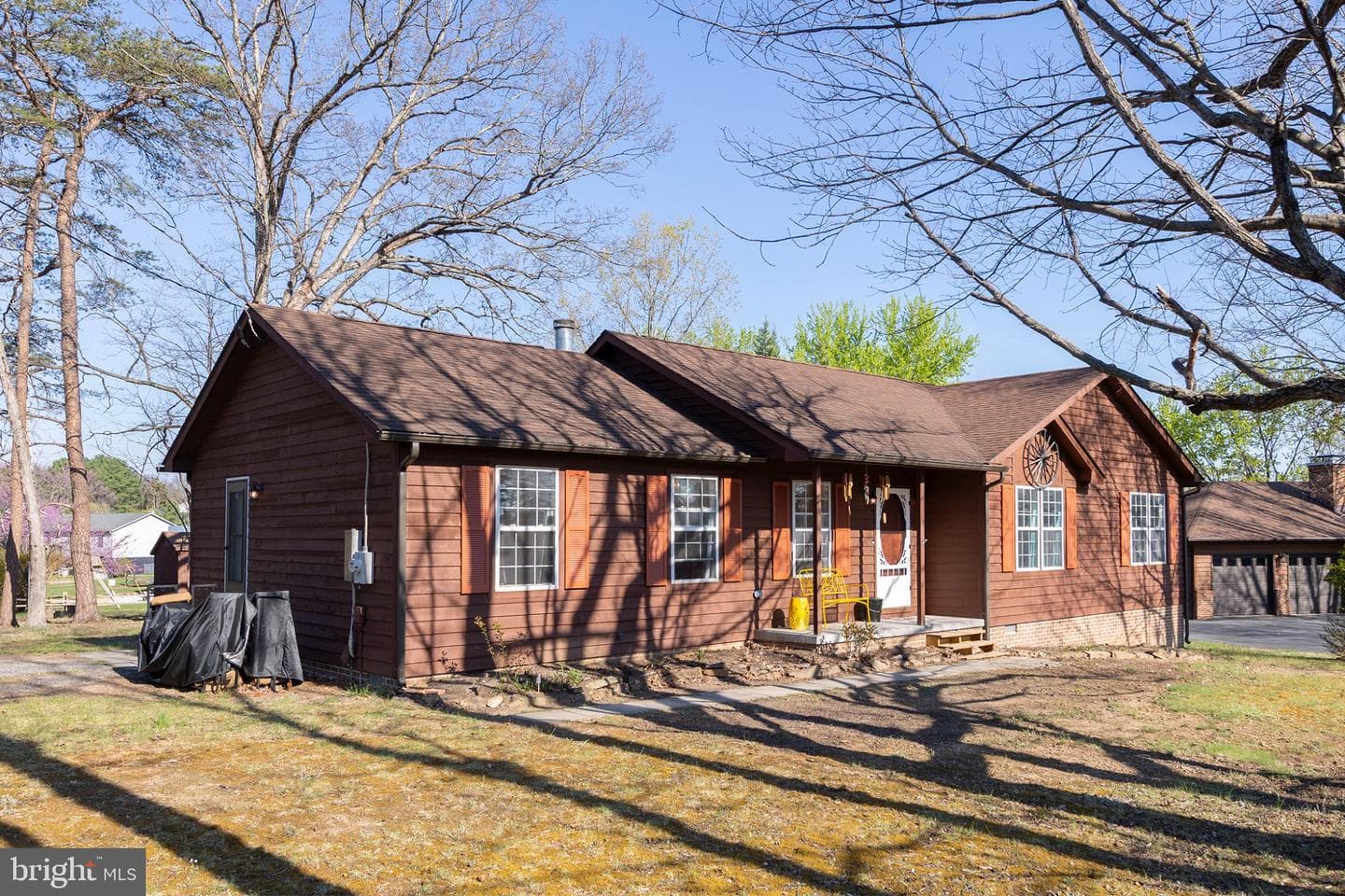 106 Greenwood Court photo 2
