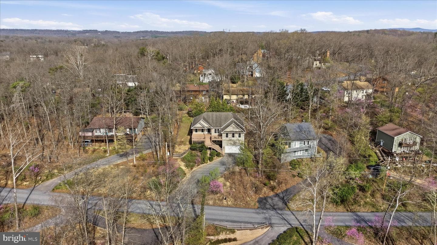 634 Lakeview Drive photo 59