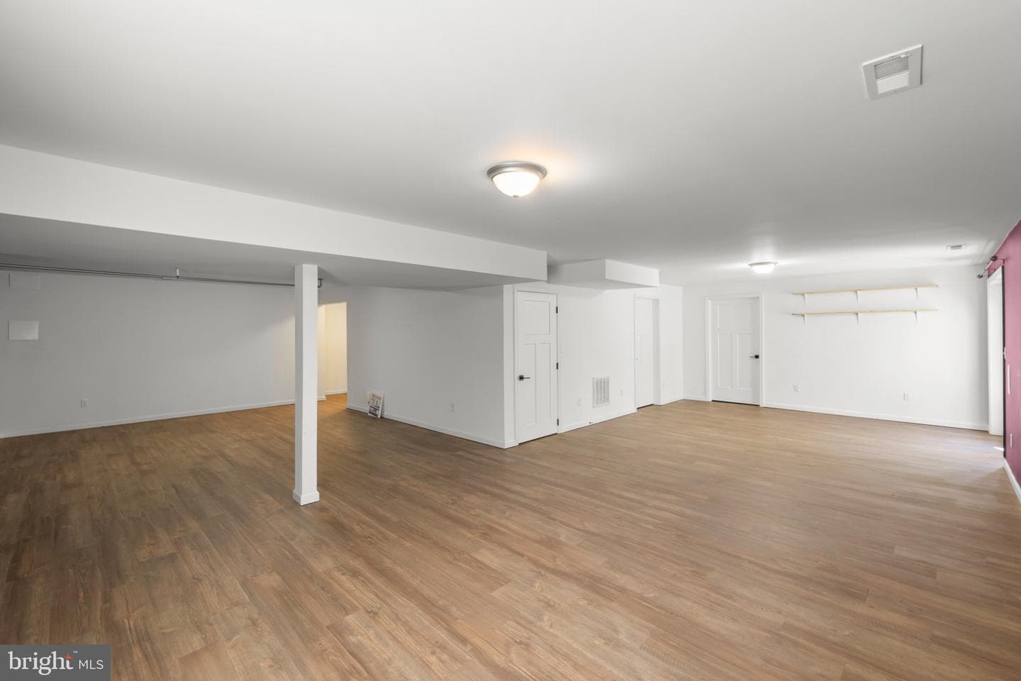 112 Colonial Drive photo 24