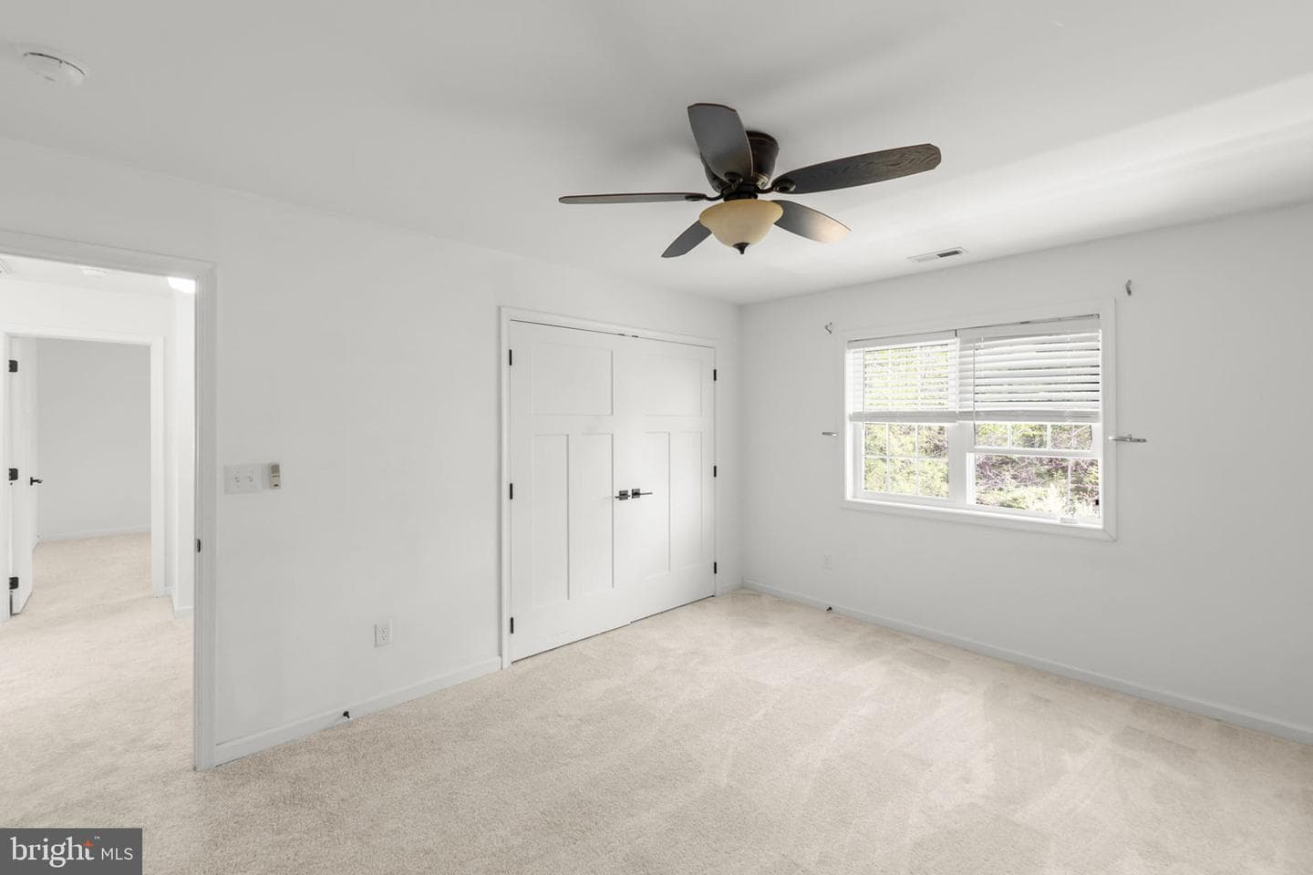 112 Colonial Drive photo 34