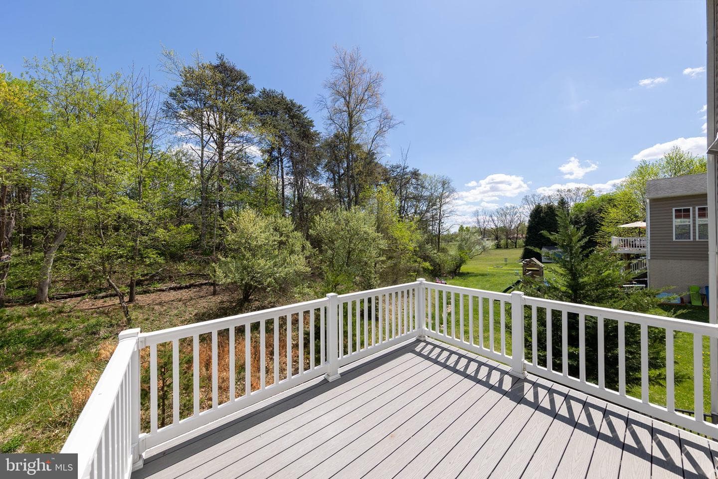 112 Colonial Drive photo 40