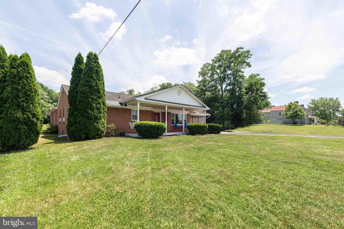 4462 Martinsburg Pike photo 1