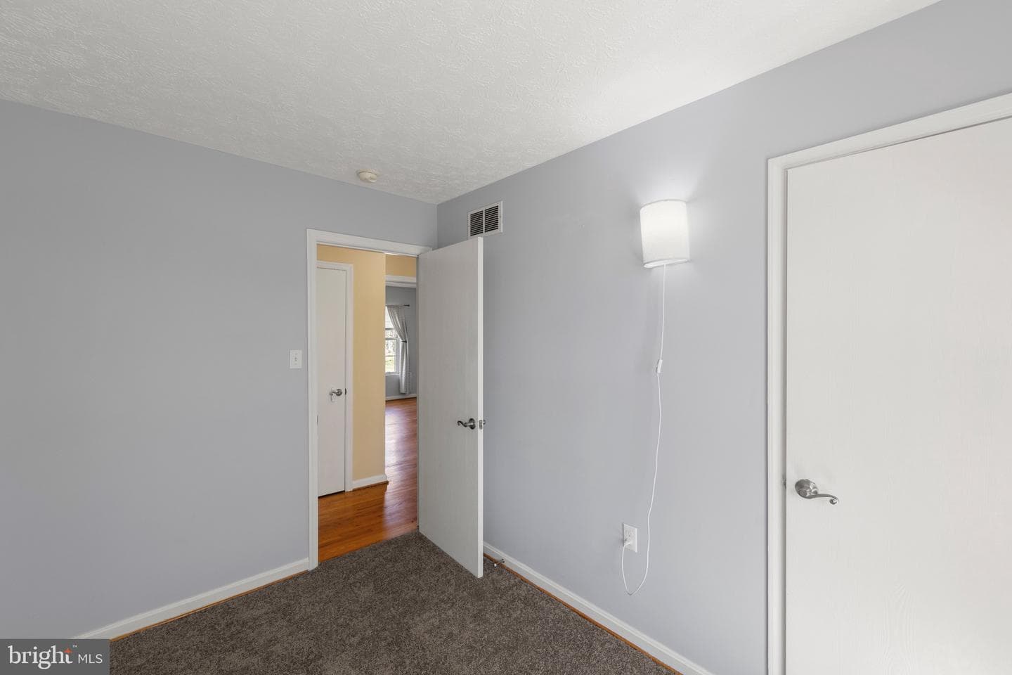 301 Buckingham Drive photo 24