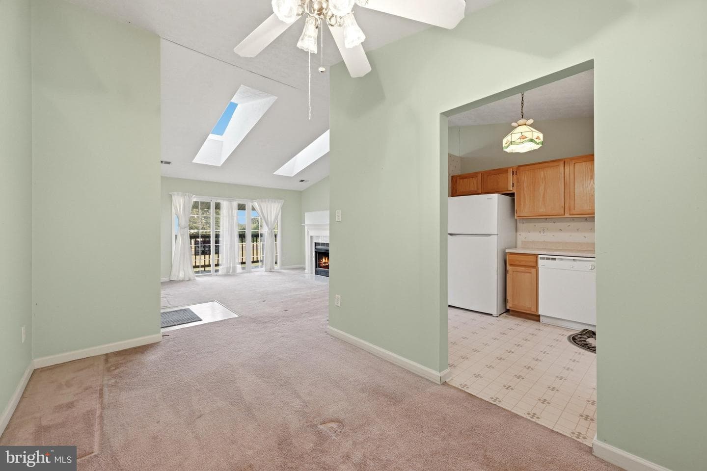 121 Brookland Court #8 photo 33