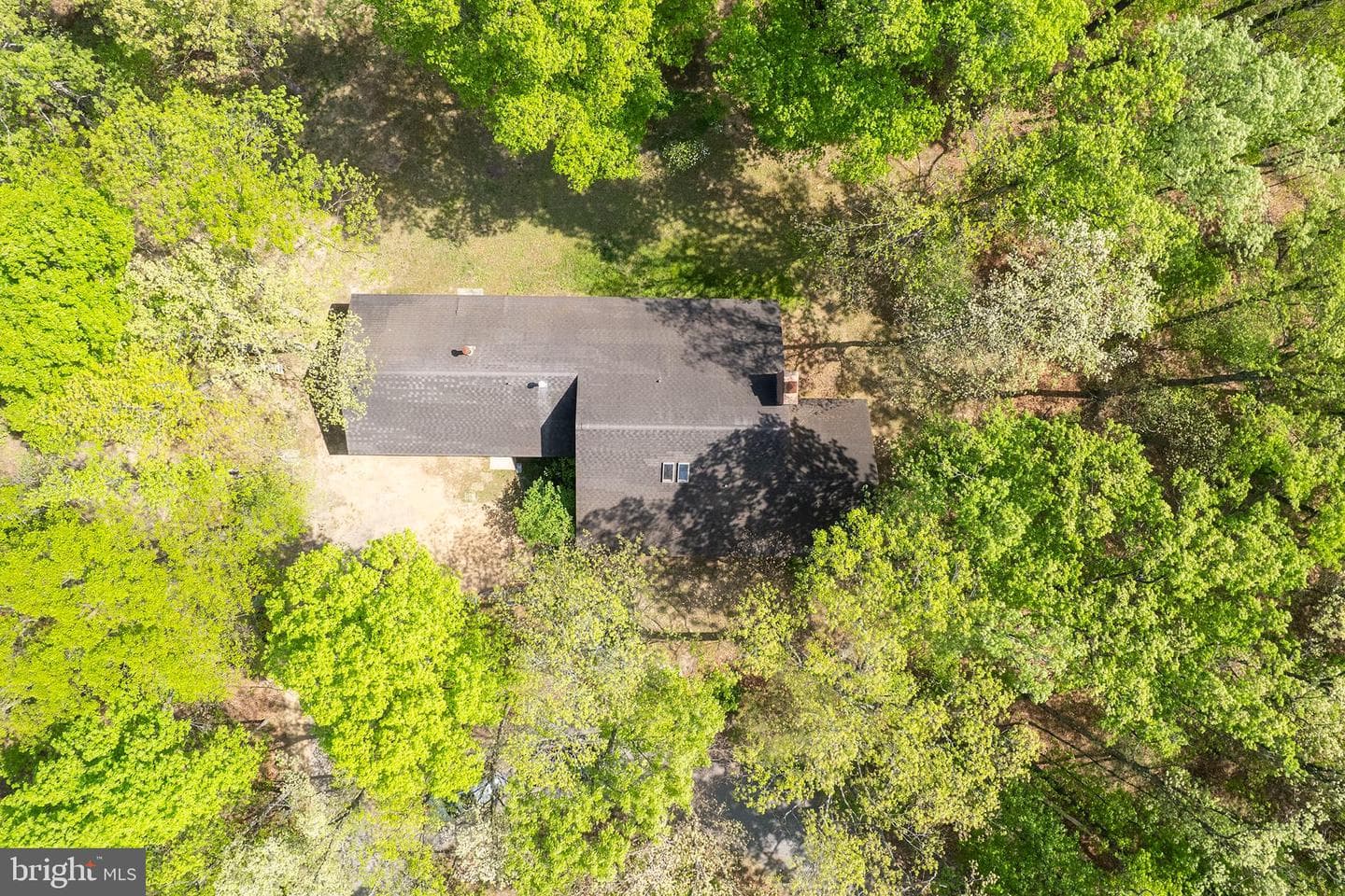 221 Settlers Lane photo 41