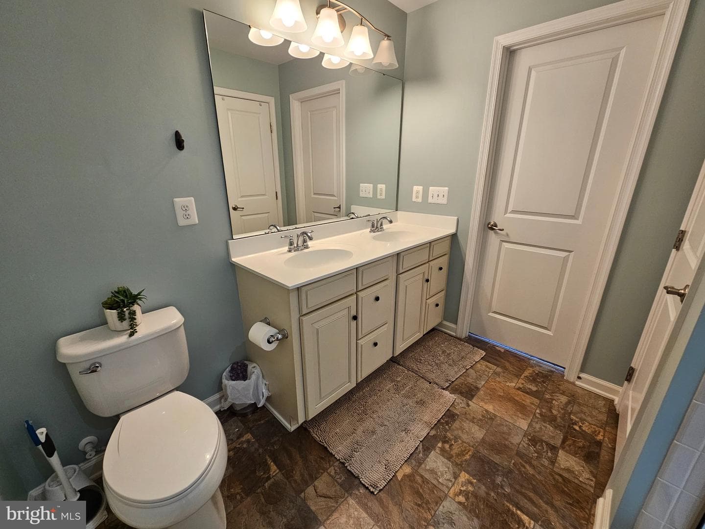 114 Lattice Drive photo 38