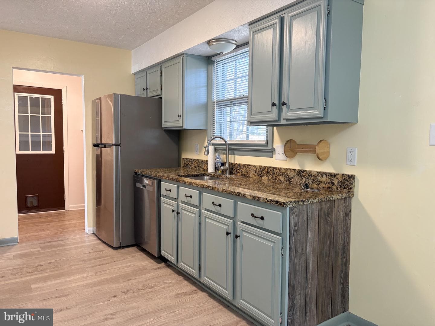 102 Carroll Drive photo 8