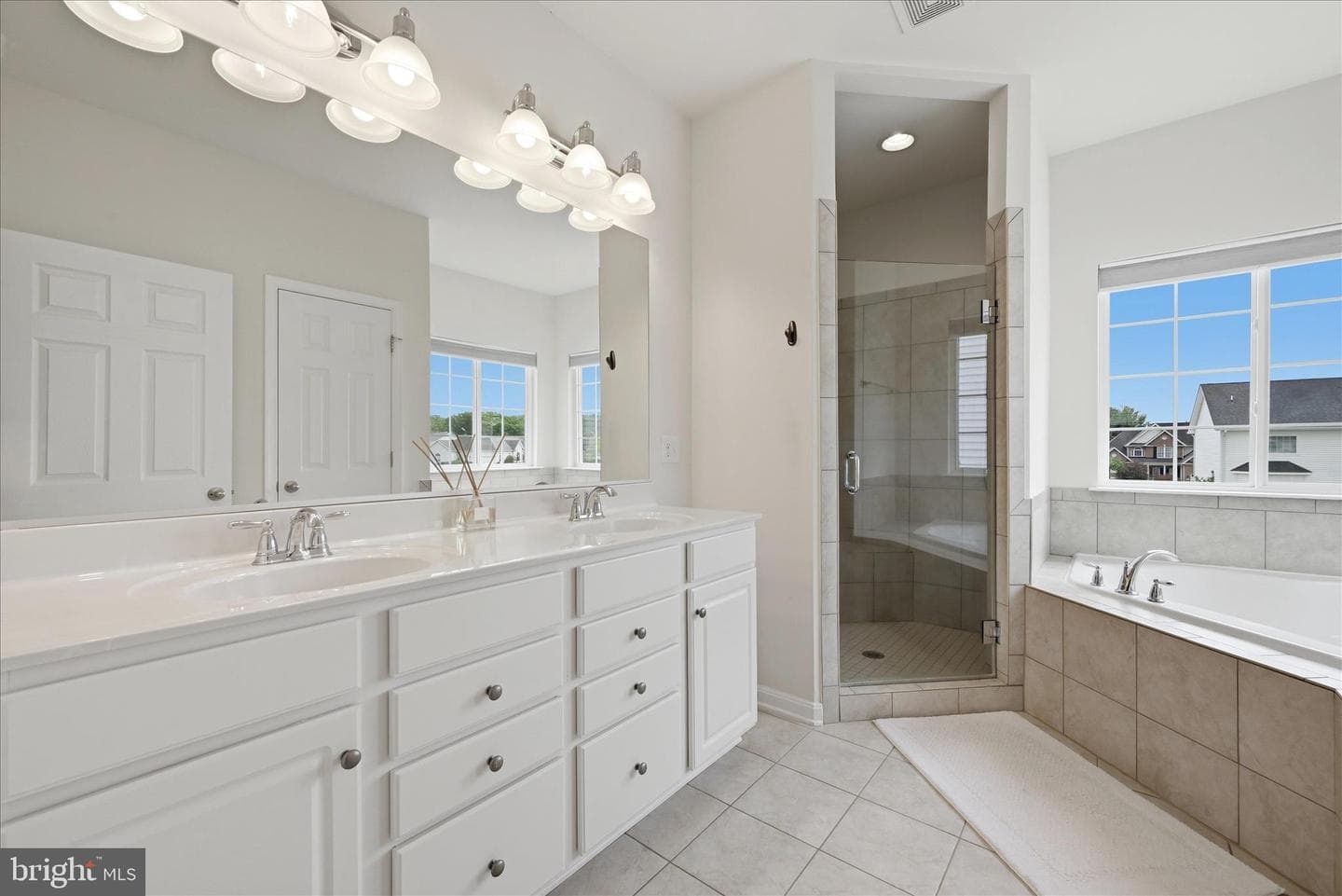 223 Dartmoor Drive photo 32