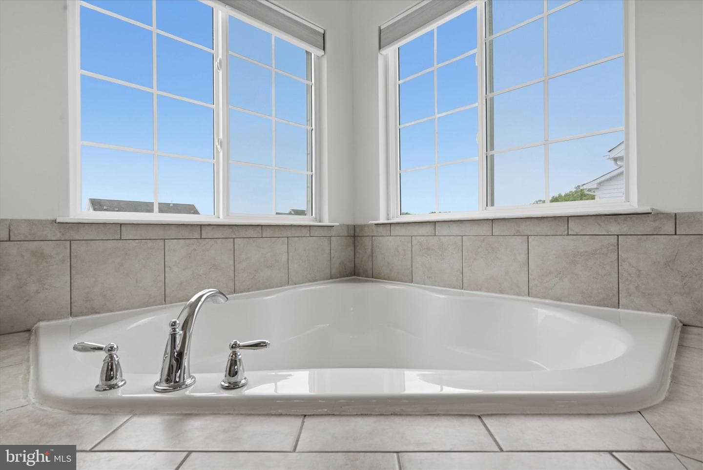 223 Dartmoor Drive photo 33