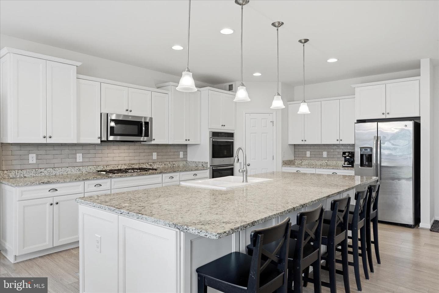 223 Dartmoor Drive photo 8