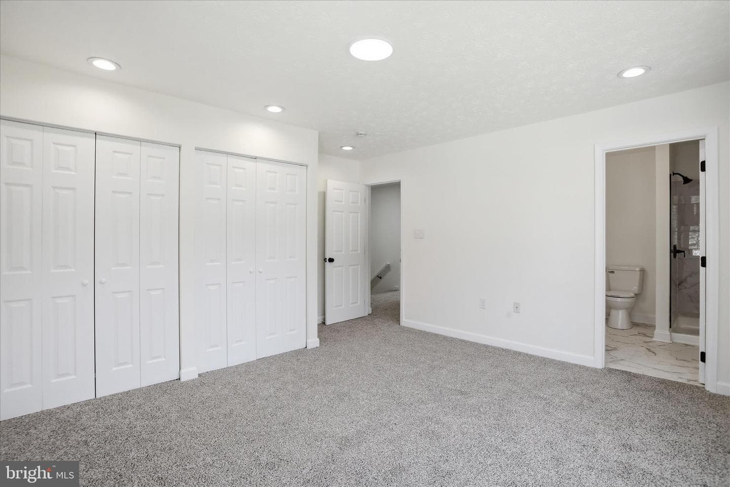 239 Nightingale Avenue photo 24