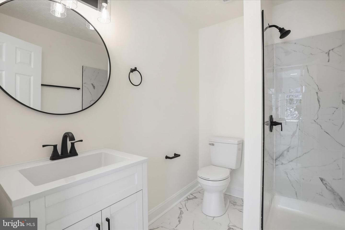 239 Nightingale Avenue photo 26