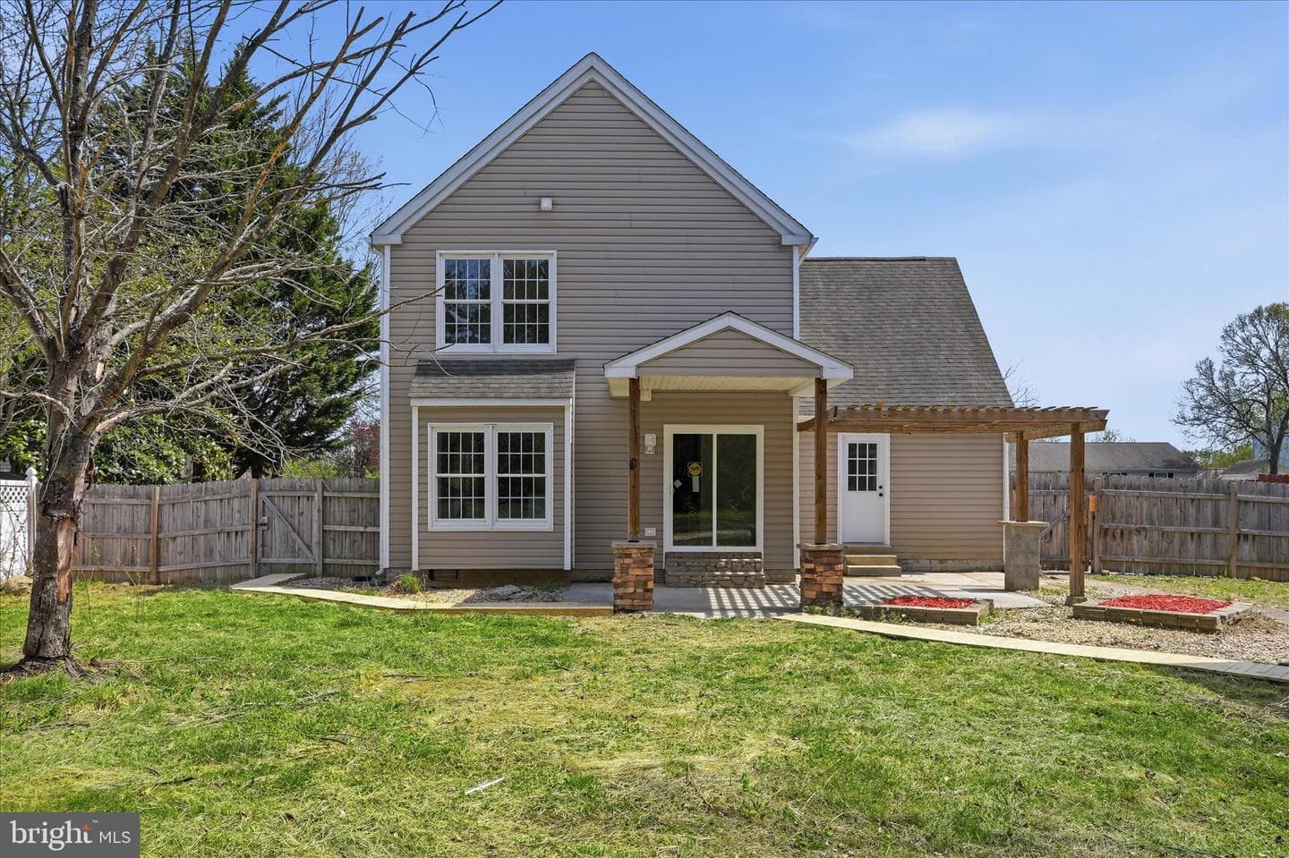 239 Nightingale Avenue photo 37