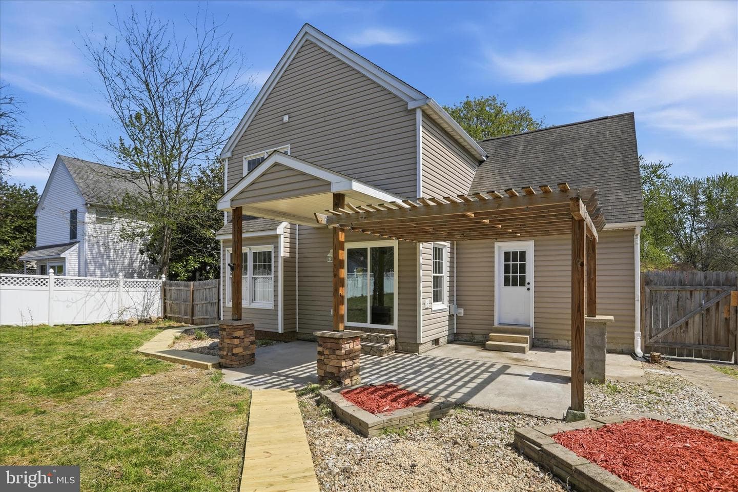 239 Nightingale Avenue photo 40