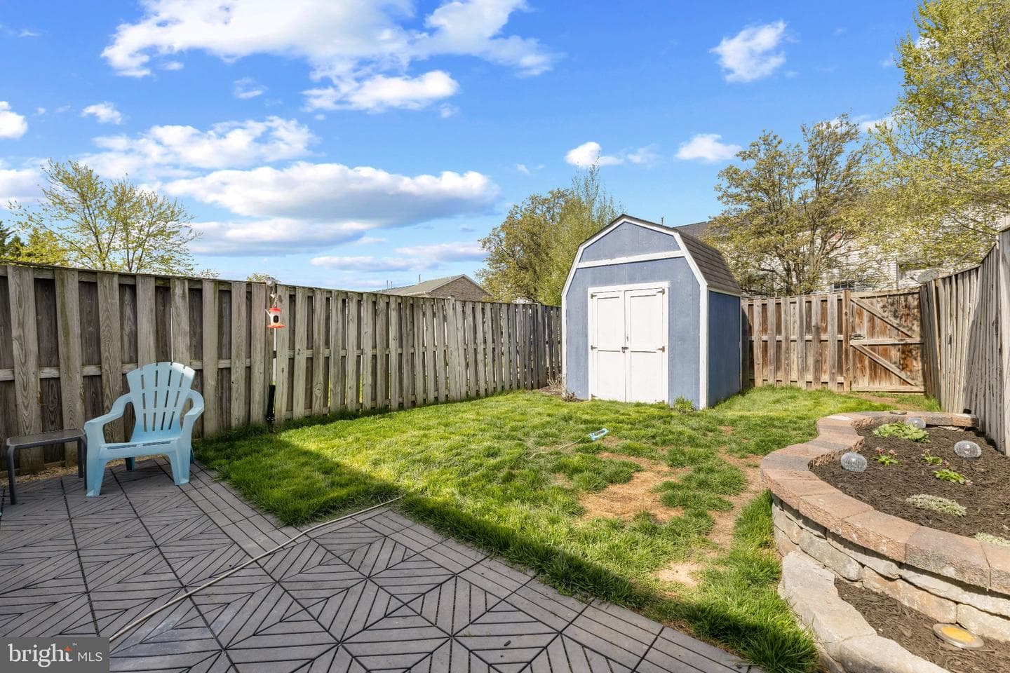 207 Stratford Dr photo 23