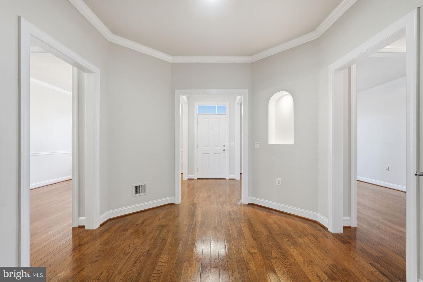 117 Harvester Drive photo 4