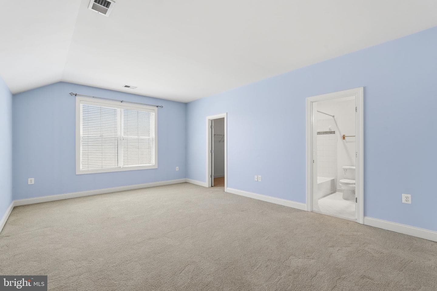 117 Harvester Drive photo 41