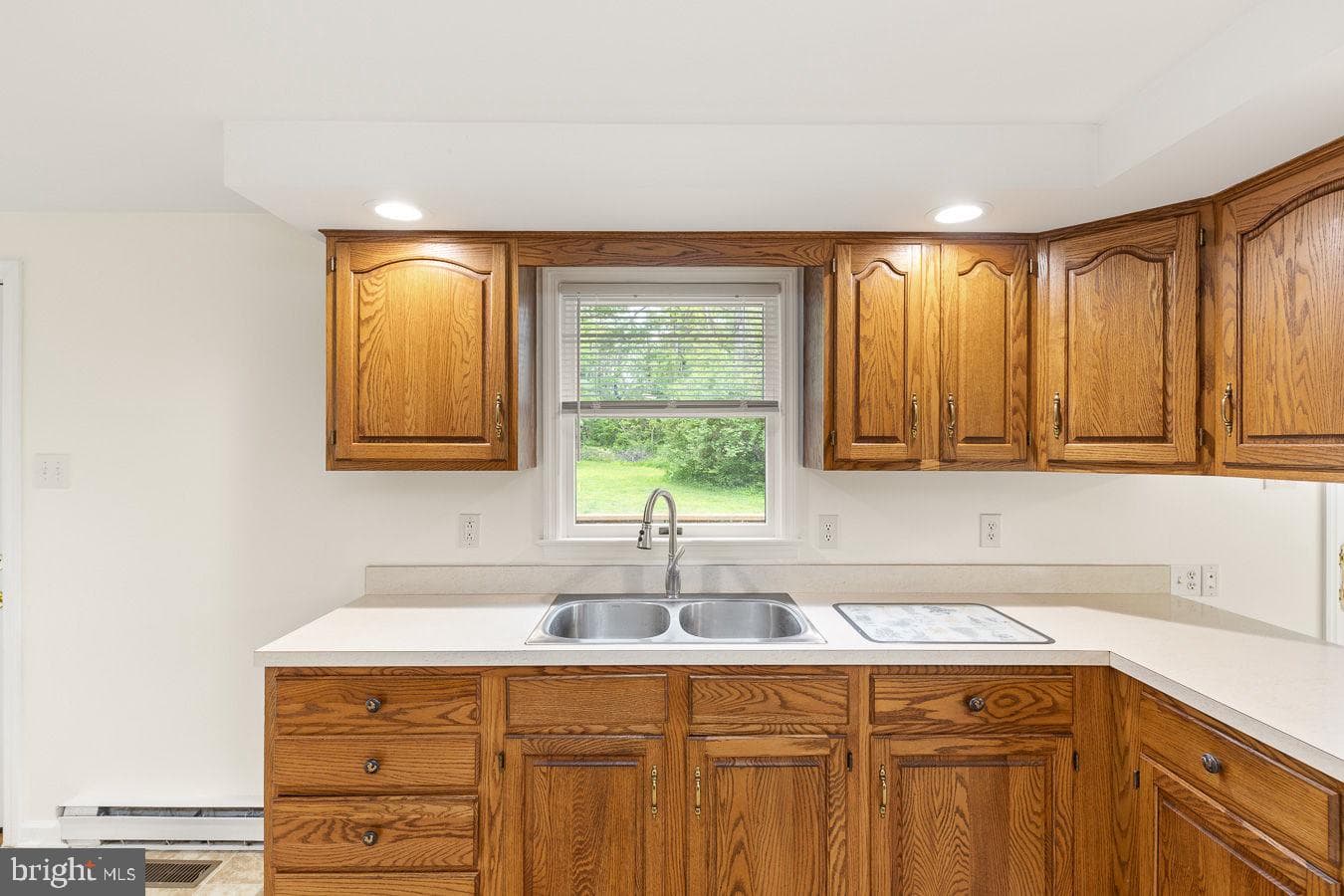 611 Manito Trail photo 14