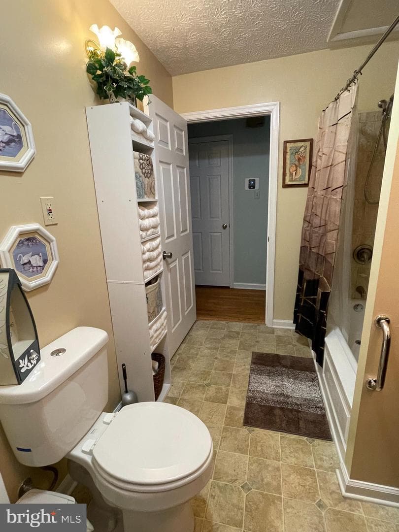 4312 Martinsburg Pike photo 23