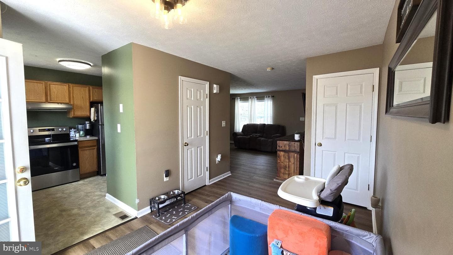 126 Equestrian Drive photo 15