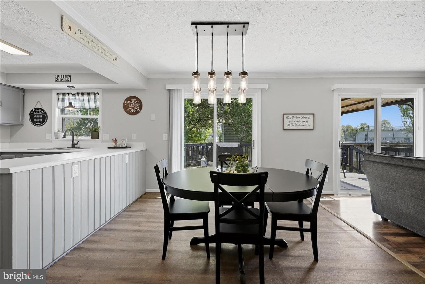 101 Sussex Circle photo 10