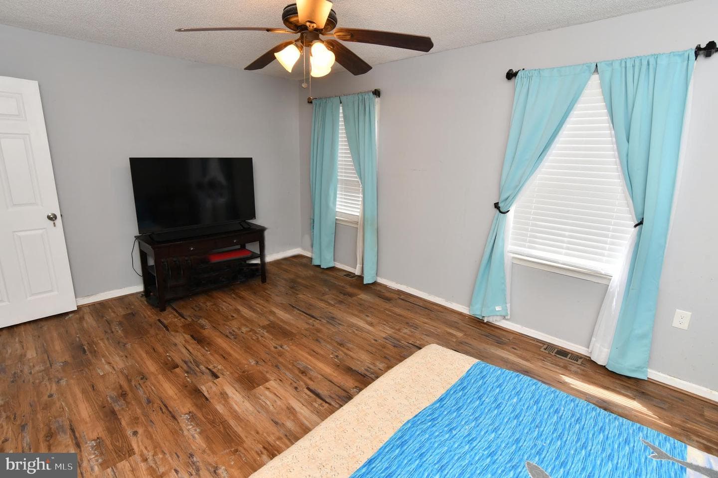 128 - 130 Dogwood Drive photo 24