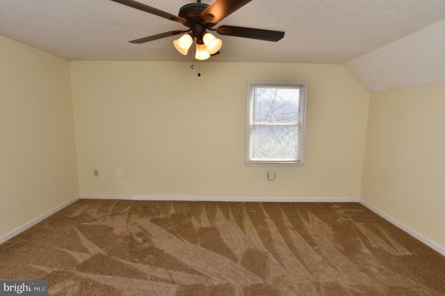 128 - 130 Dogwood Drive photo 51