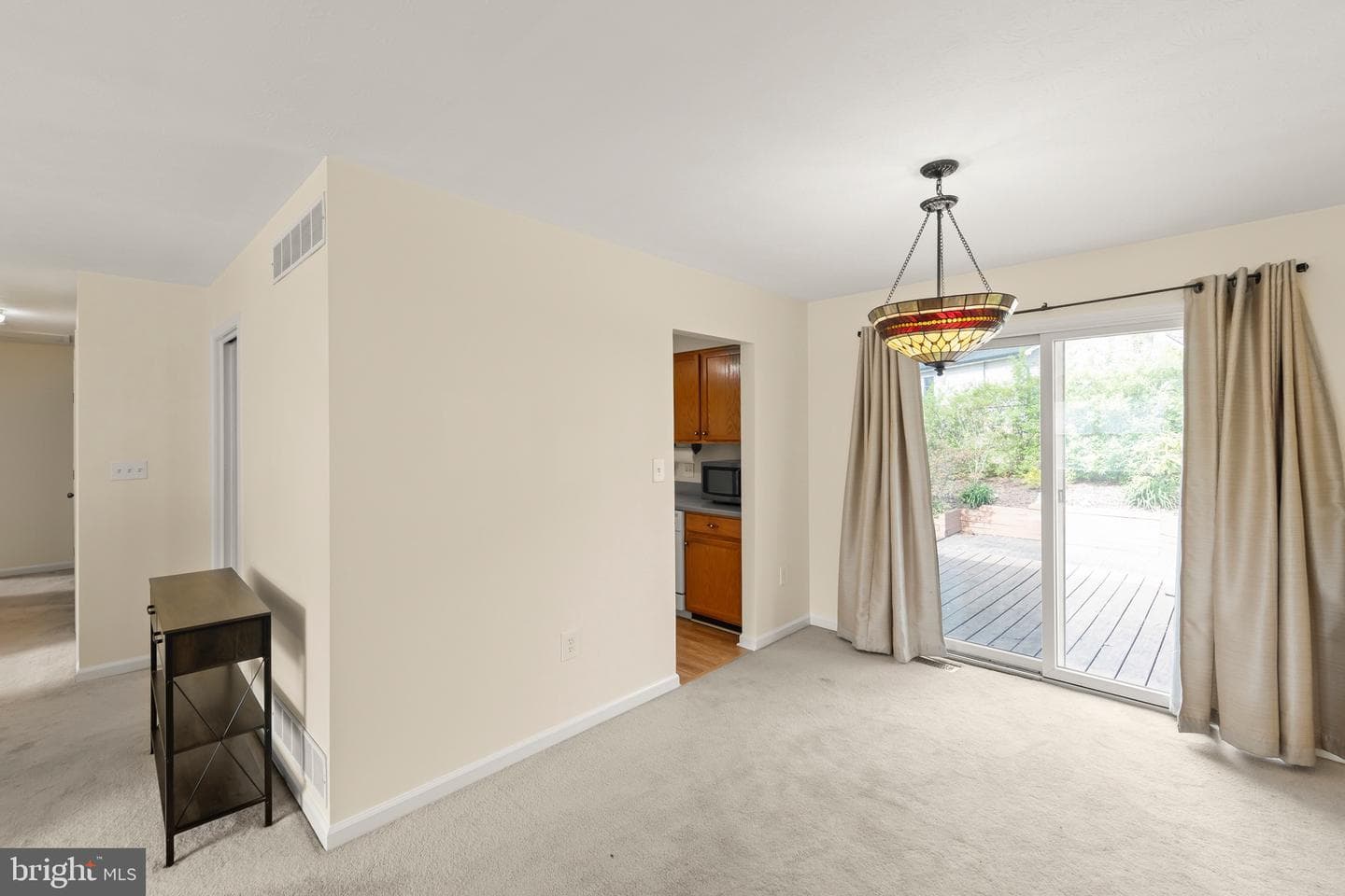 105 Lakewood photo 25