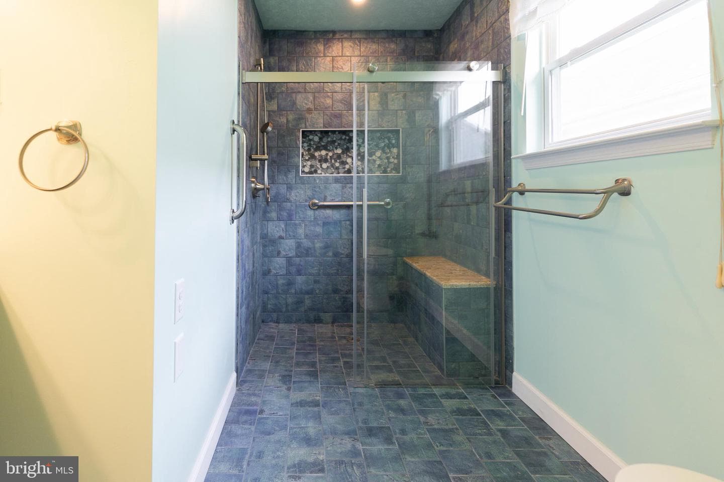 200 Crestwood Lane photo 25