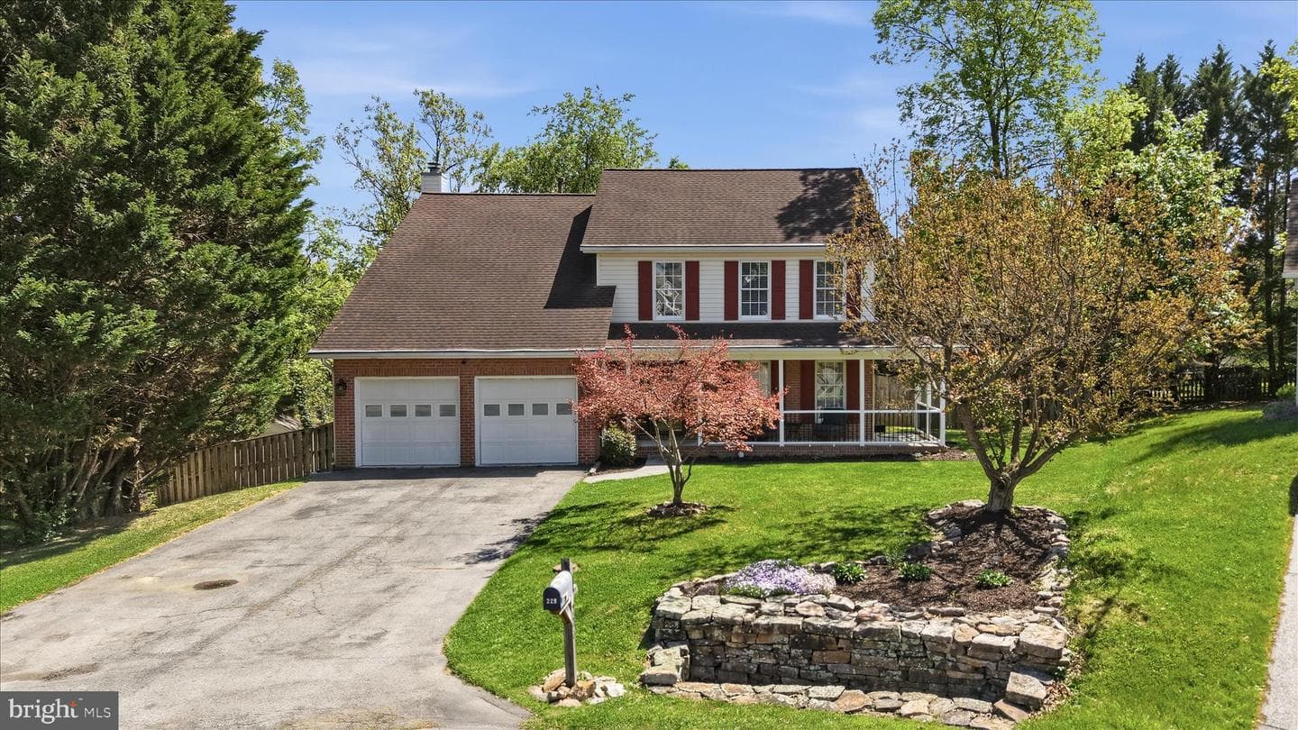 228 Cavalry Drive photo 72