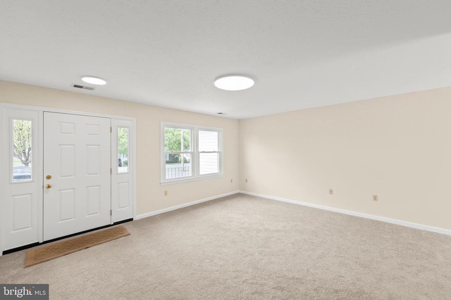 114 Pioneers Road photo 9