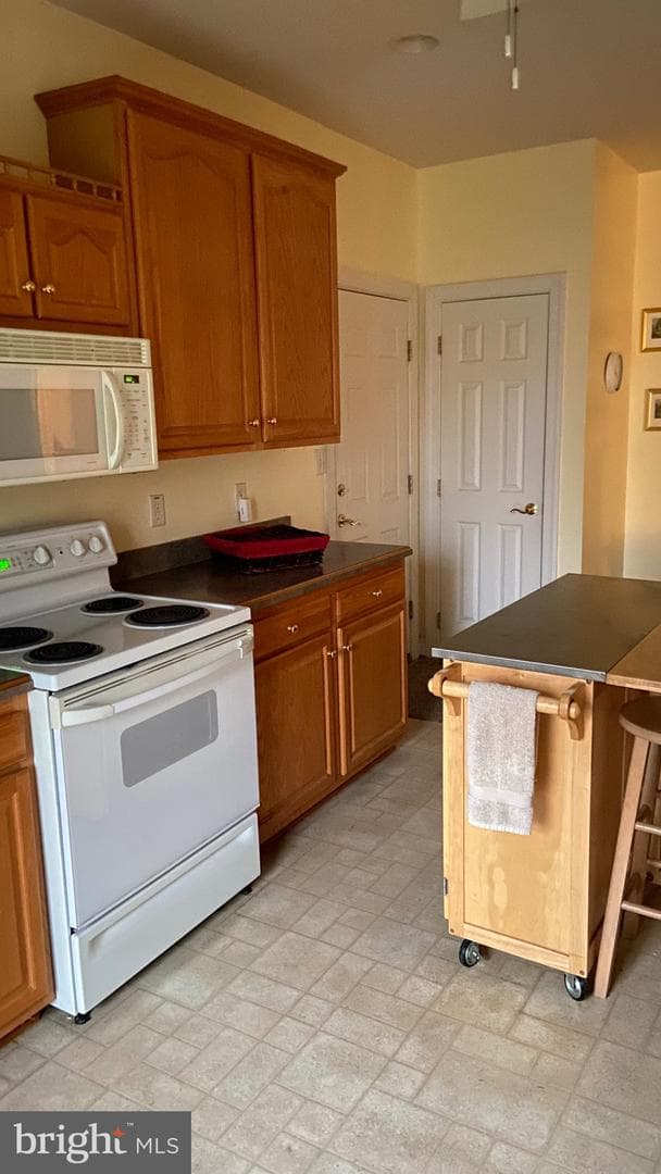 122 Bayberry photo 14