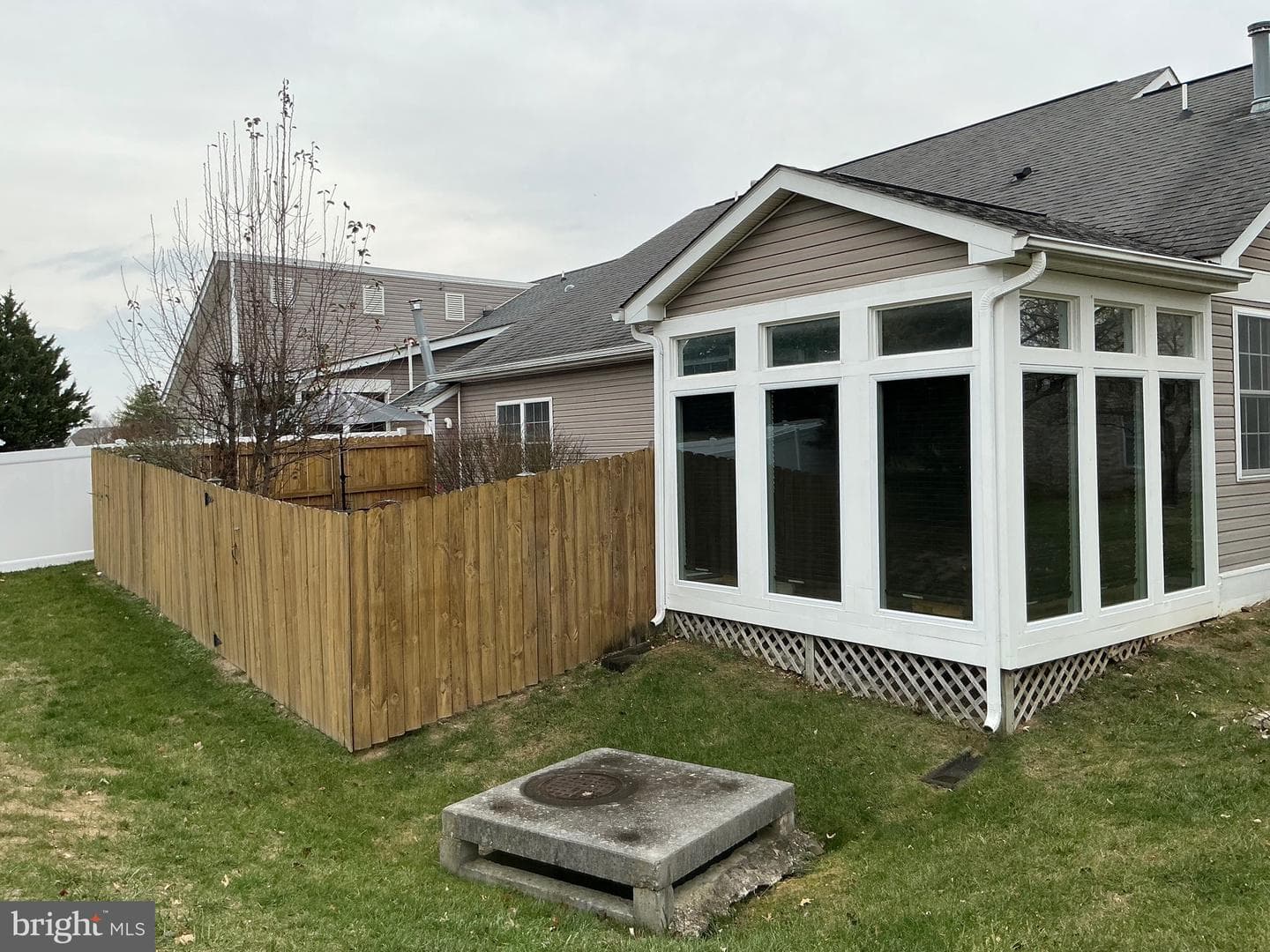 122 Bayberry photo 32