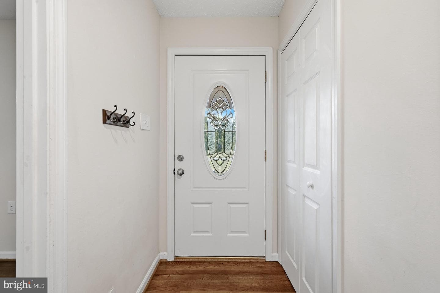 112 Lane St photo 7