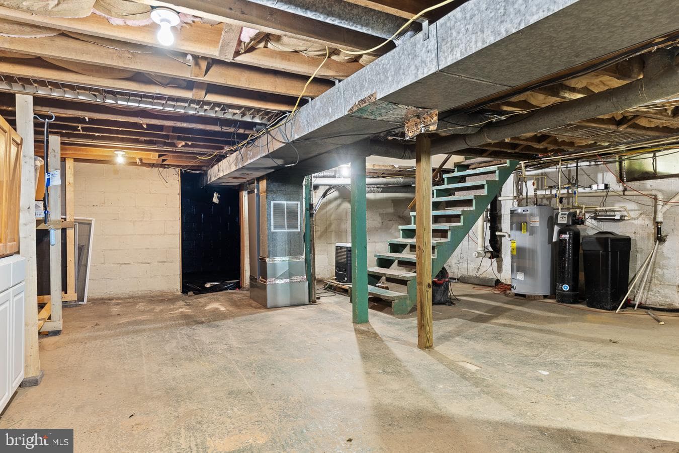 2561 Apple Pie Ridge Road photo 25