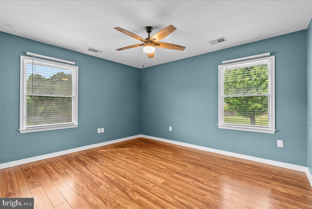201 Nightingale Avenue photo 32