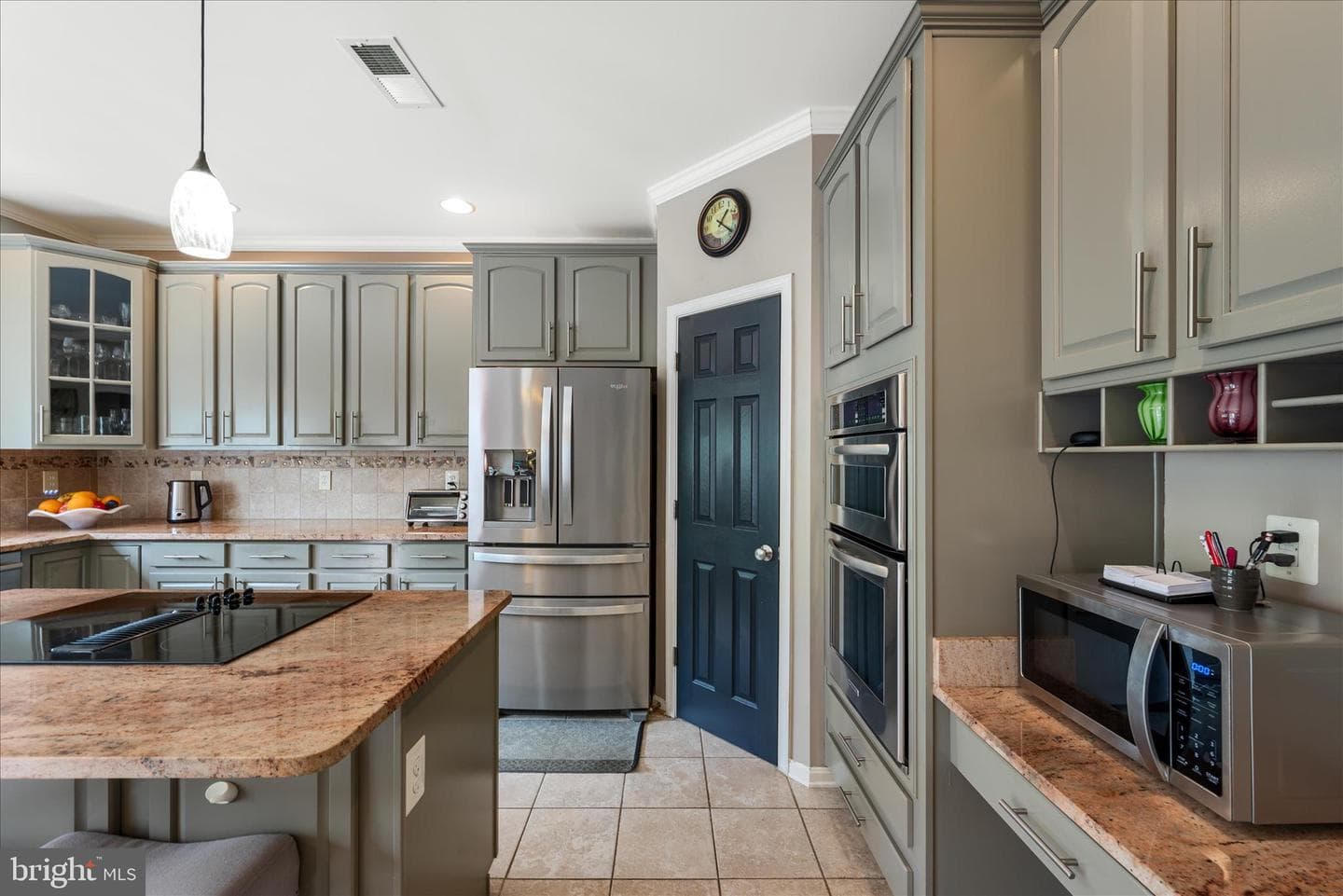 304 Morlyn Drive photo 23