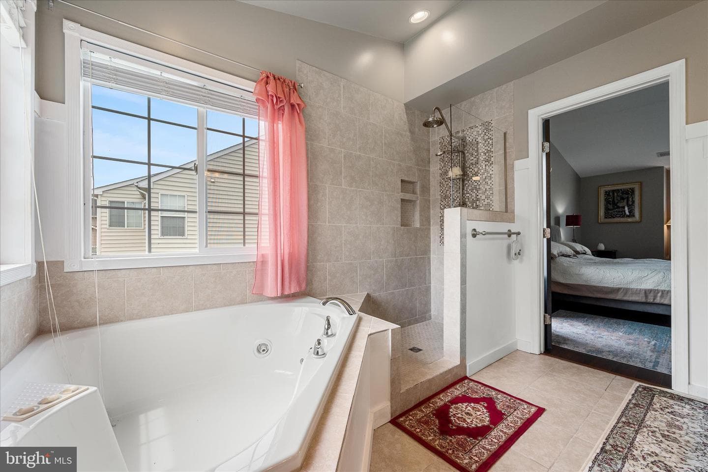 304 Morlyn Drive photo 45