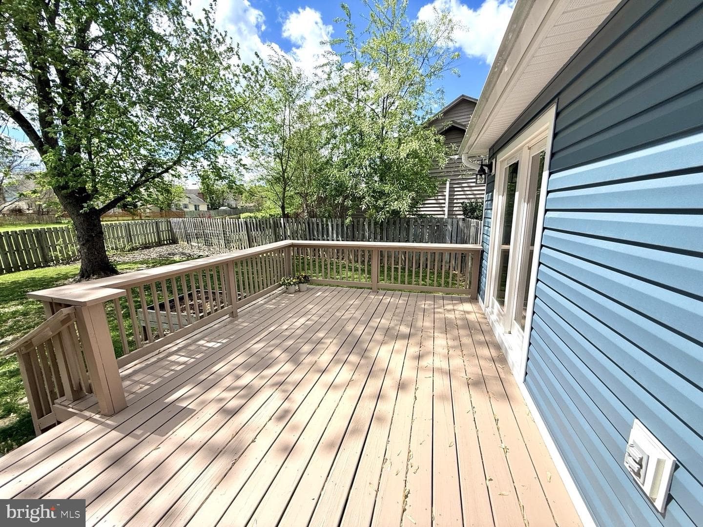101 Southdown Circle photo 18